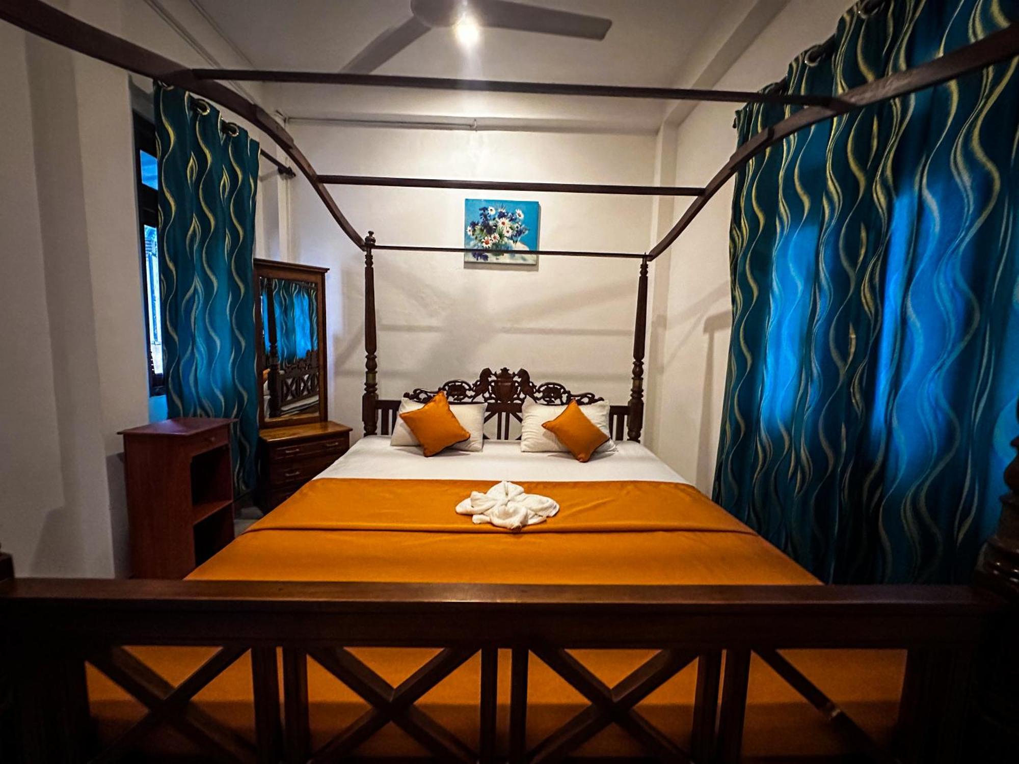 Готель New Panda House Ґалле Номер фото